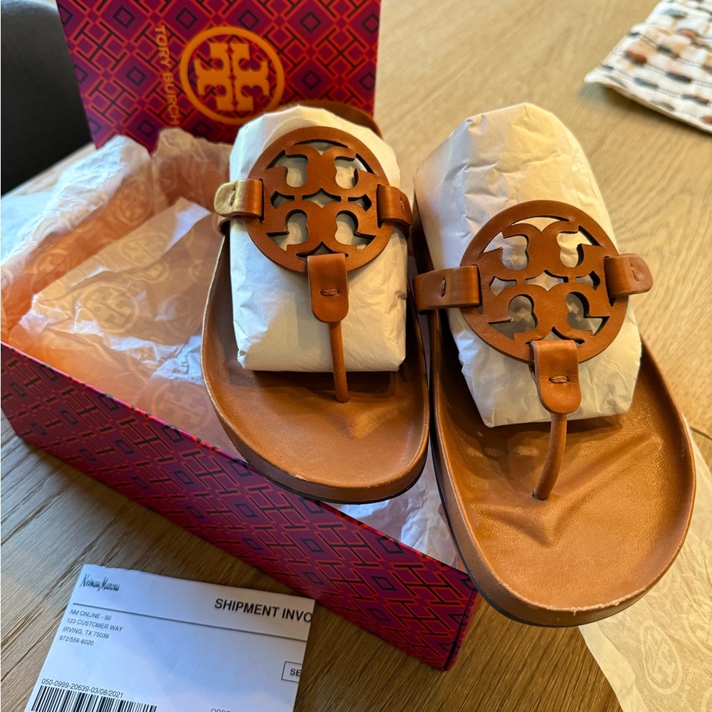 Tory Burch Miller Cloud Aged Camello Leather Sandals